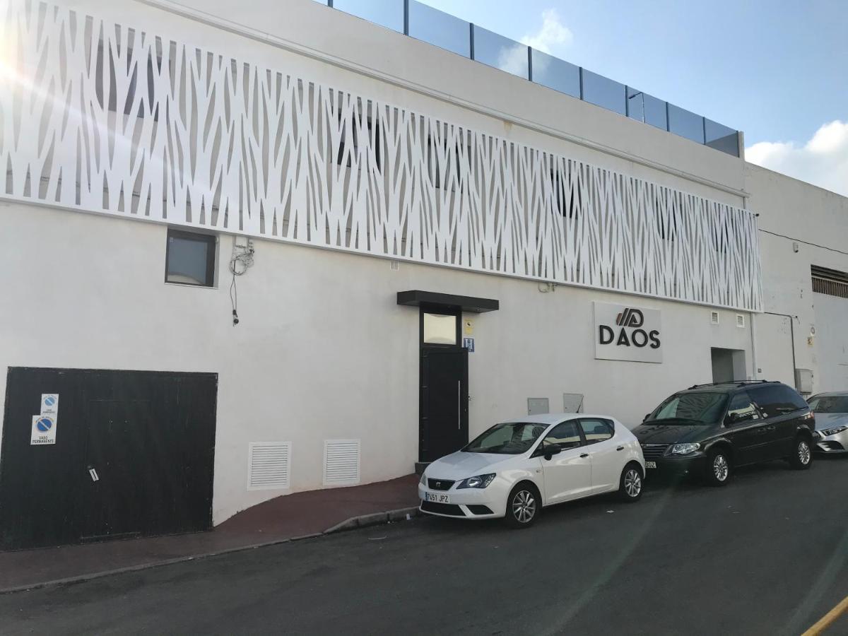 Daos Suites & Terrace Марбеля Екстериор снимка