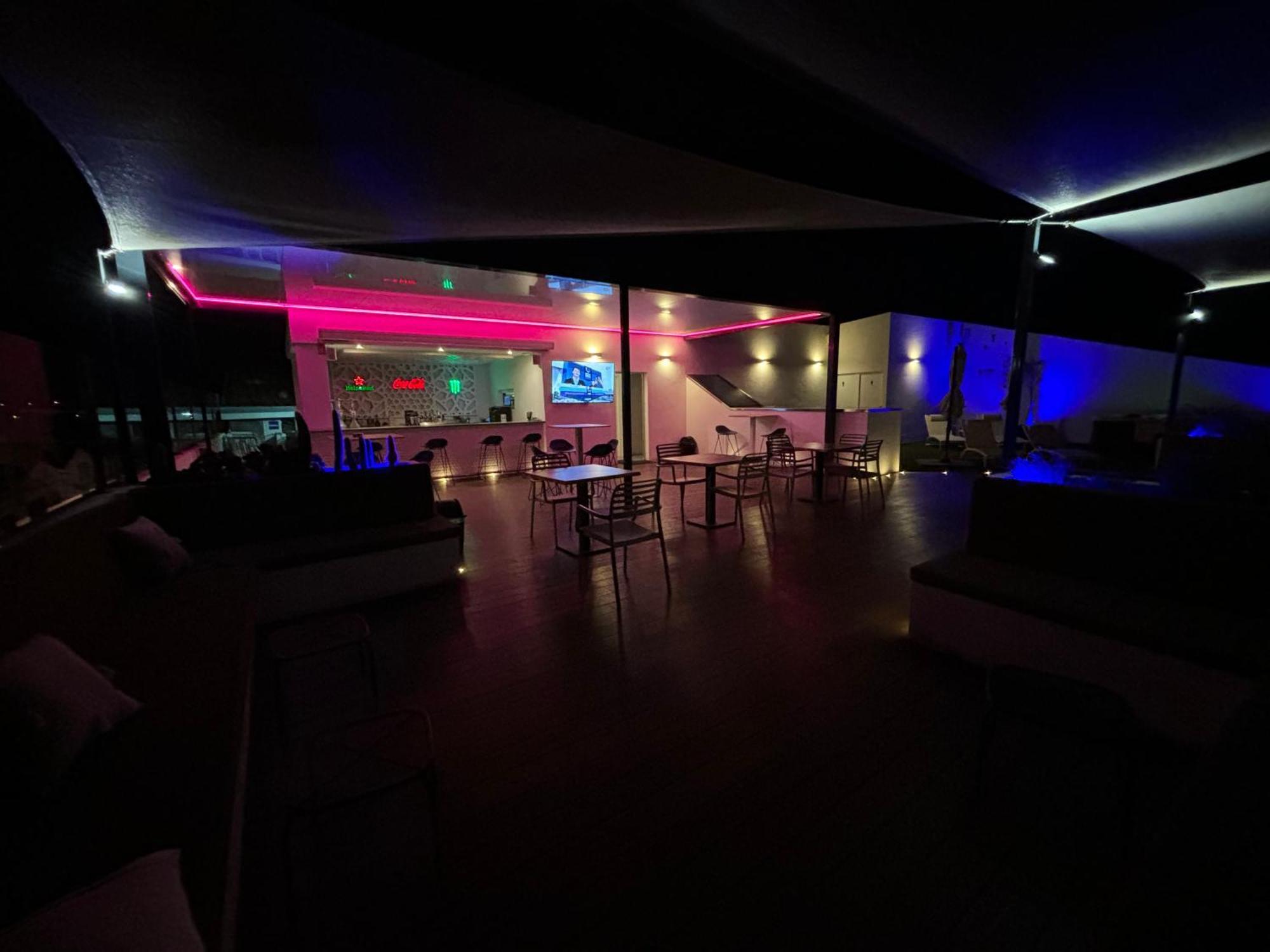 Daos Suites & Terrace Марбеля Екстериор снимка