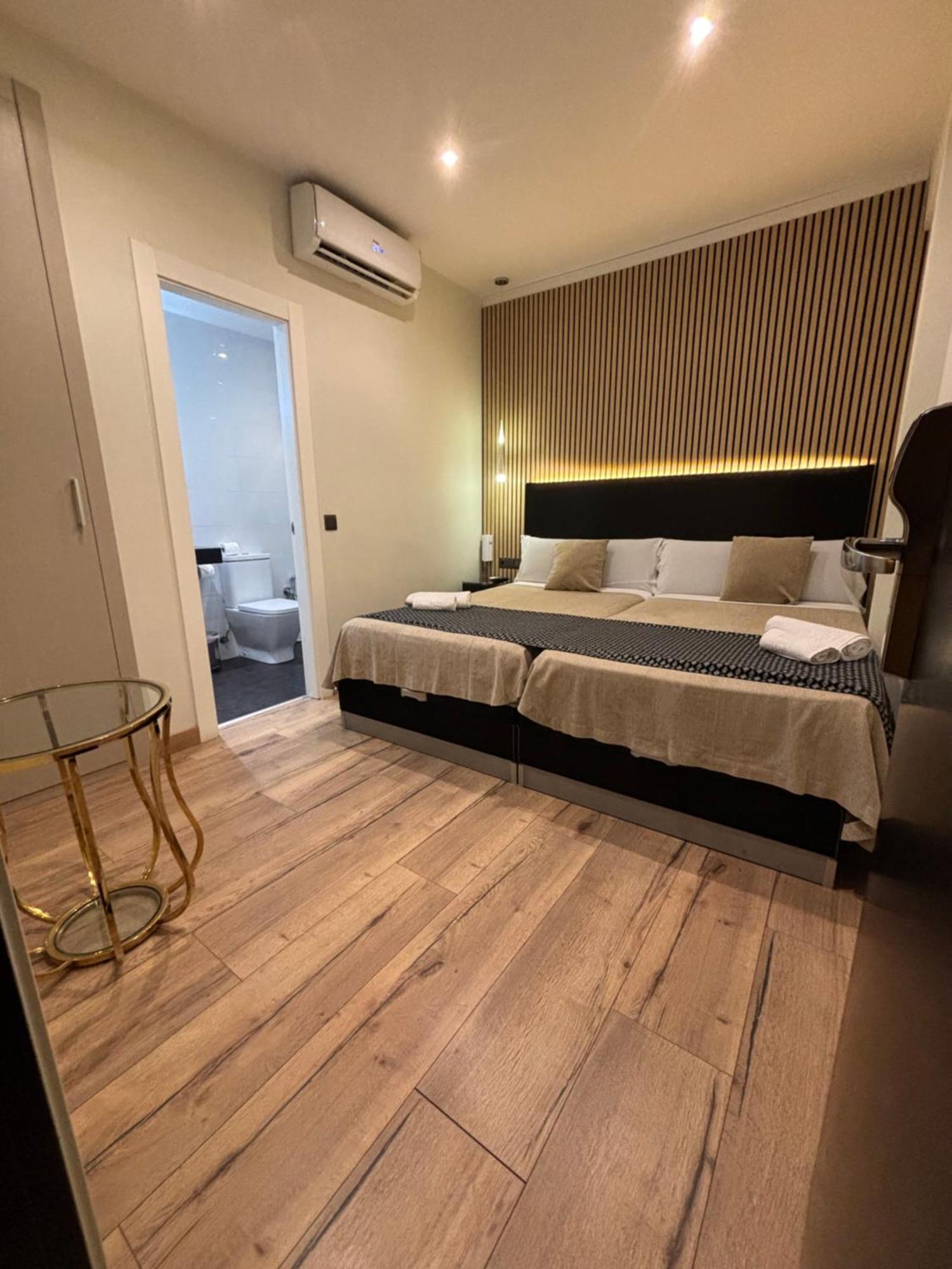 Daos Suites & Terrace Марбеля Екстериор снимка