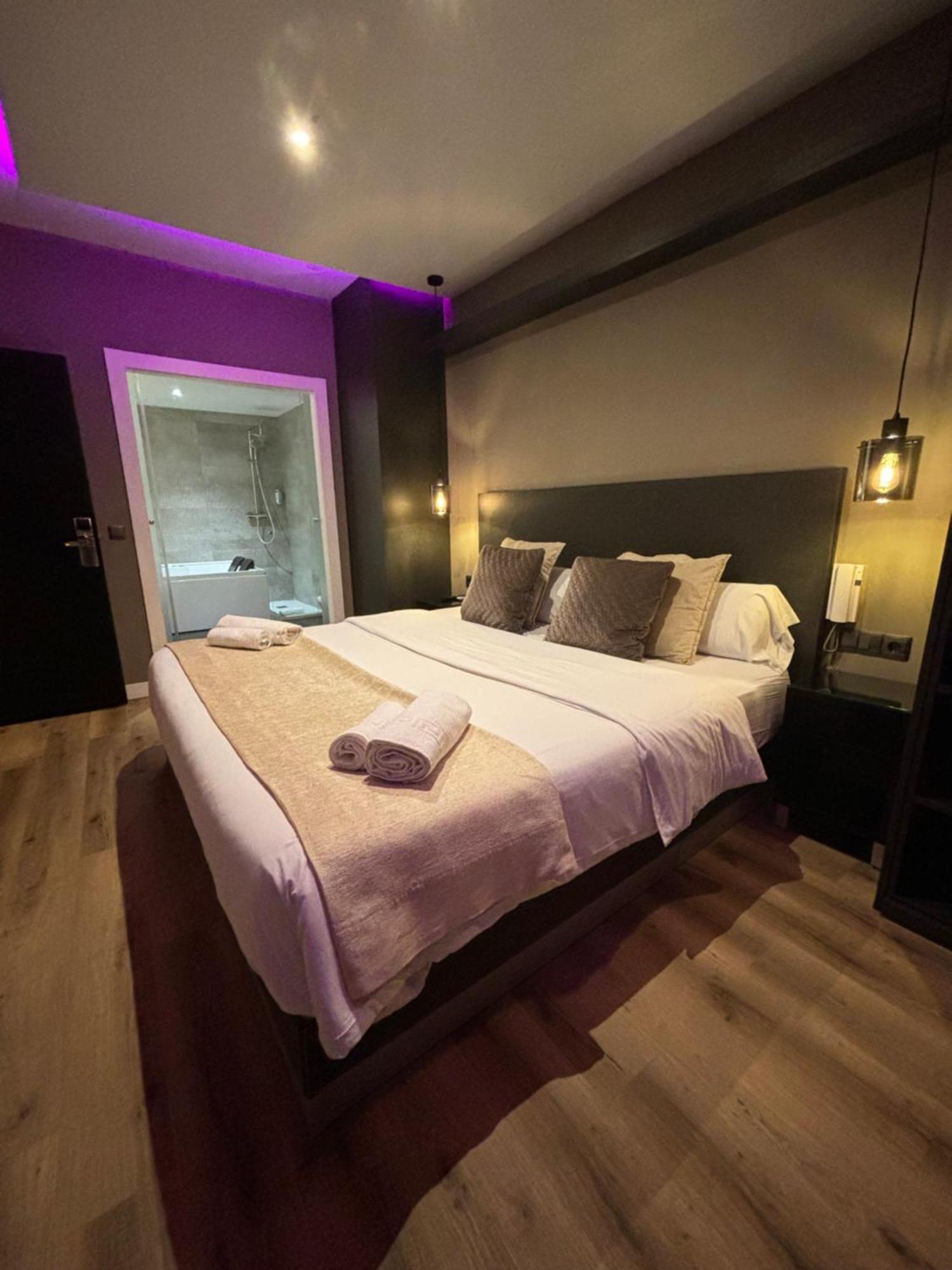Daos Suites & Terrace Марбеля Екстериор снимка